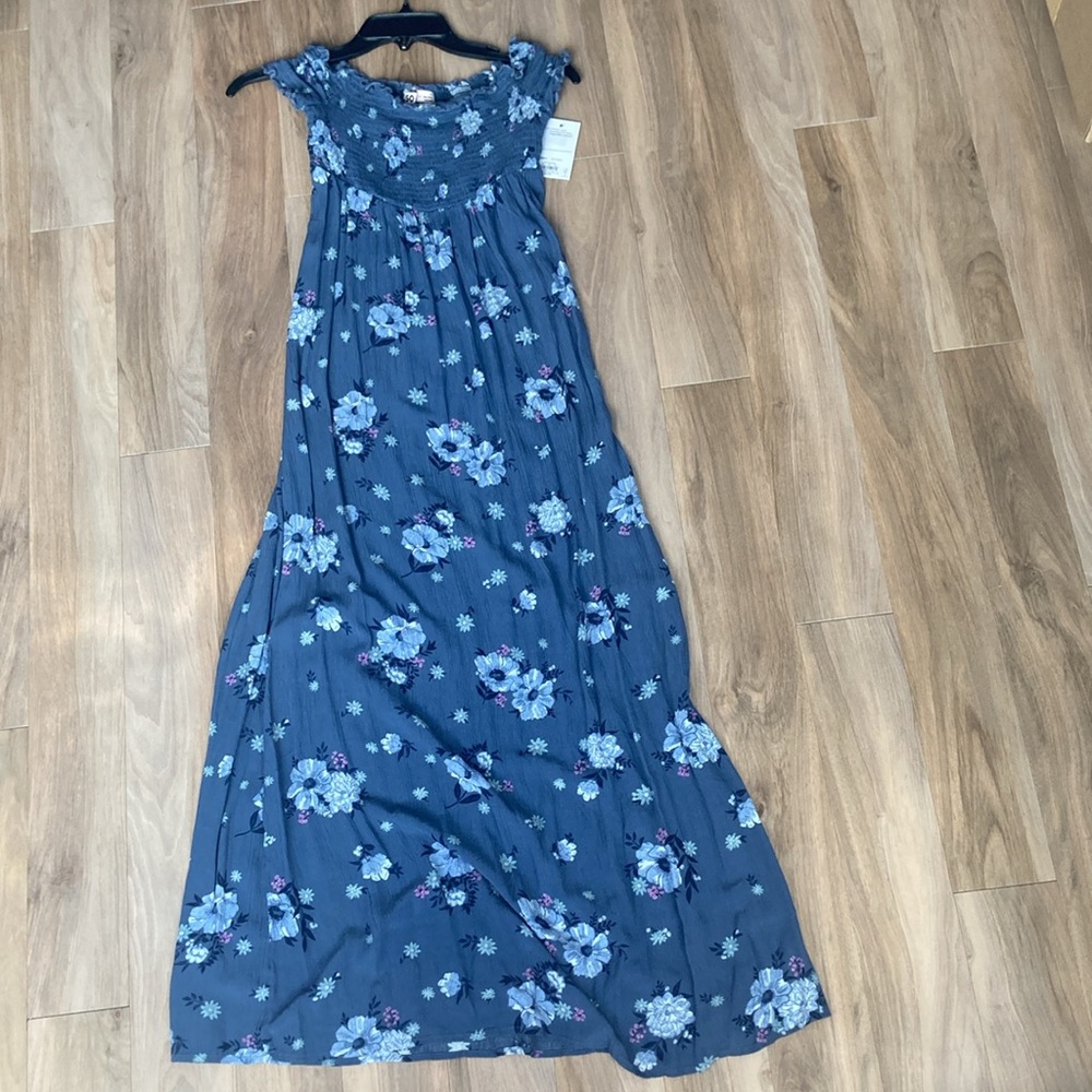So dress floral print off the shoulder smocked top boho long casual XS jr